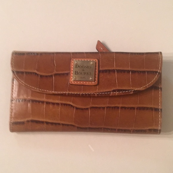 AUTHENTIC DOONEY & BOURKE MATCHING SET. - Picture 5 of 16